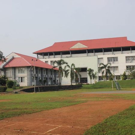 מלון Kochi Angamaly Convention Centre מראה חיצוני תמונה
