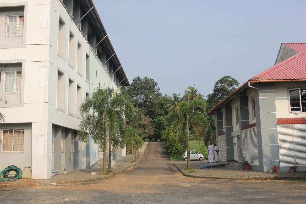 מלון Kochi Angamaly Convention Centre מראה חיצוני תמונה