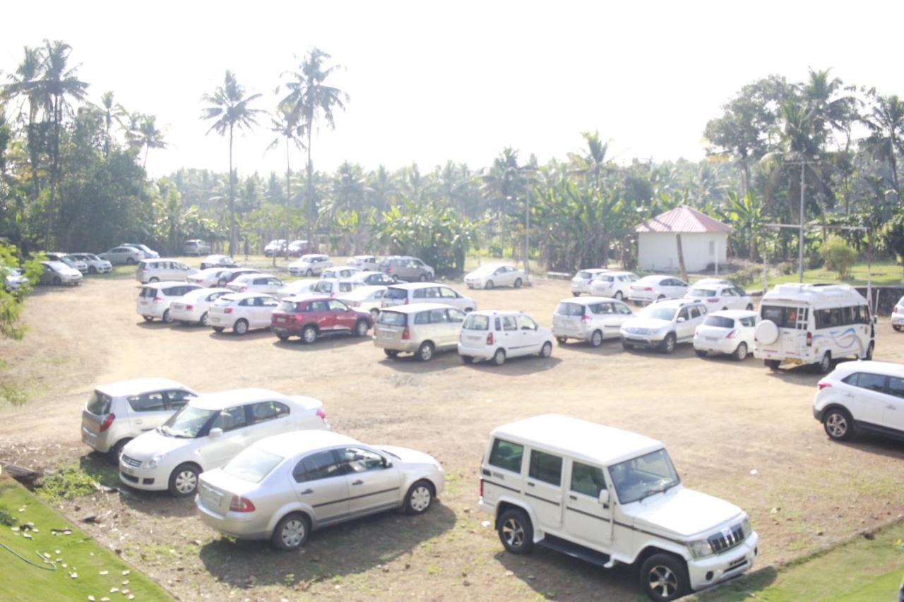 מלון Kochi Angamaly Convention Centre מראה חיצוני תמונה