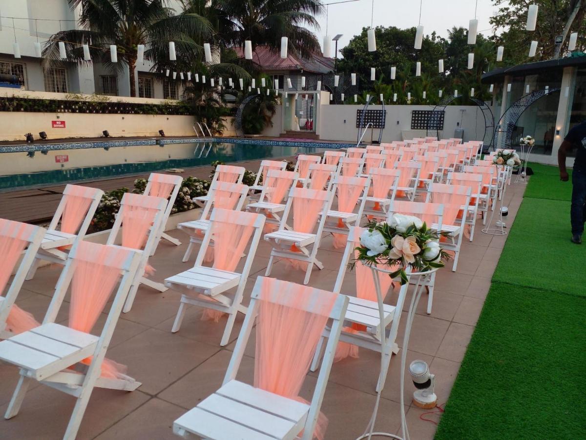 מלון Kochi Angamaly Convention Centre מראה חיצוני תמונה
